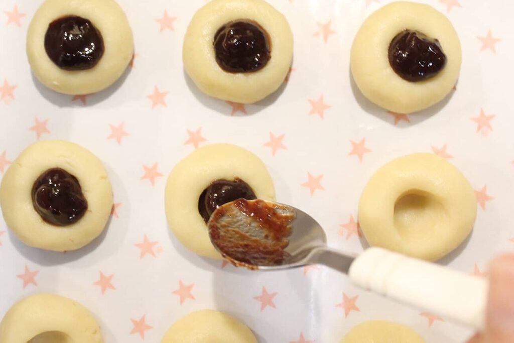 Galletas de almendra con ciruela