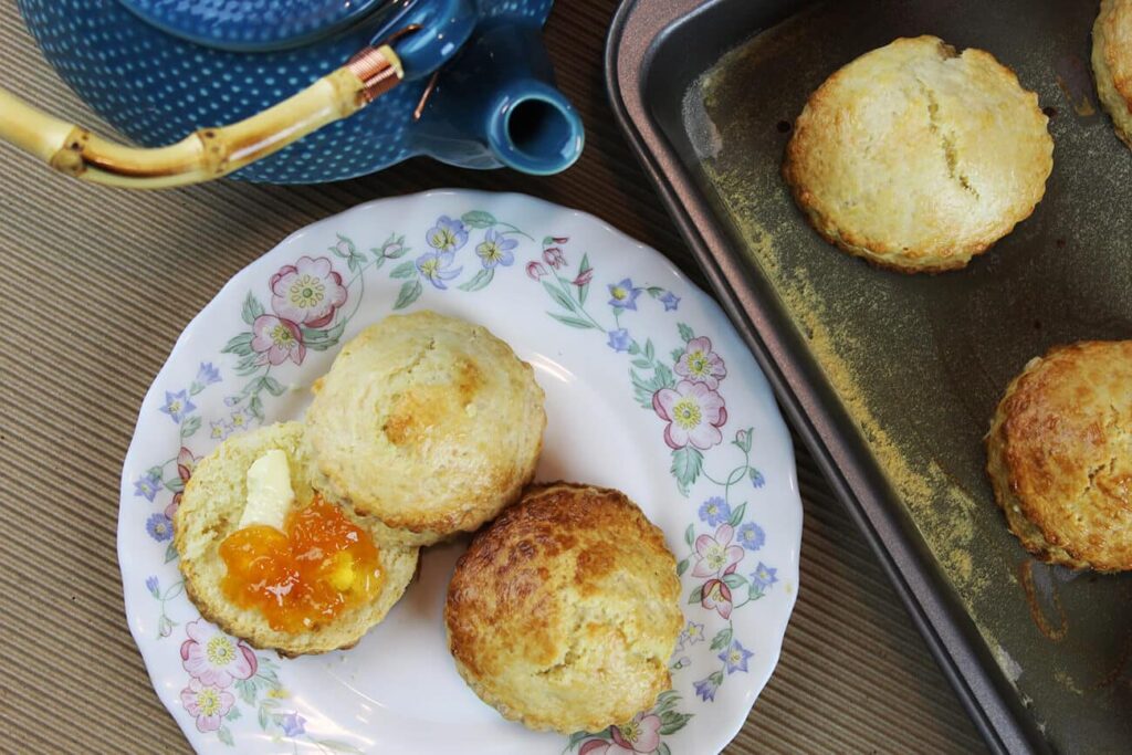 Overhead view showing the irregular round shapes of the finished classic scones.
