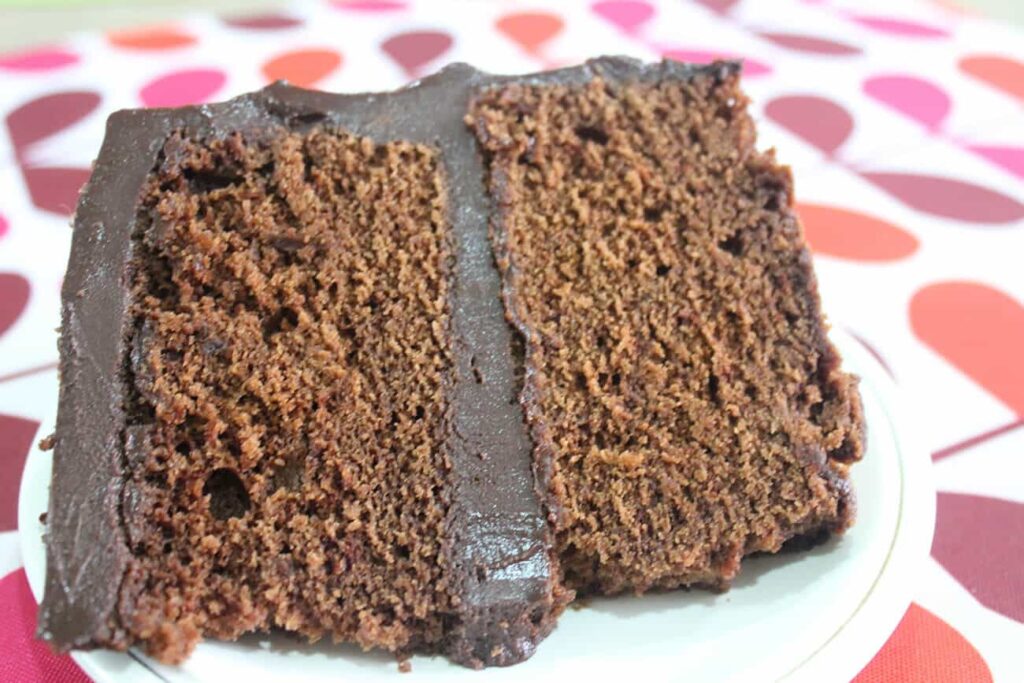 How to make a chocolate cake