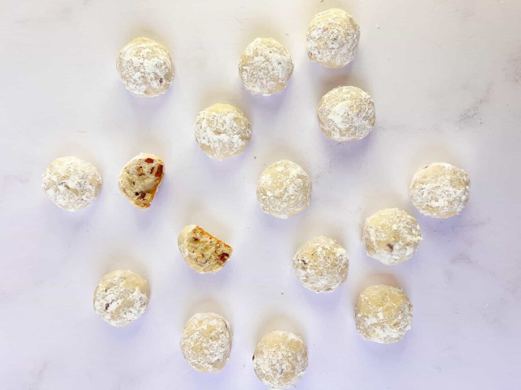 Pecan snowball cookies