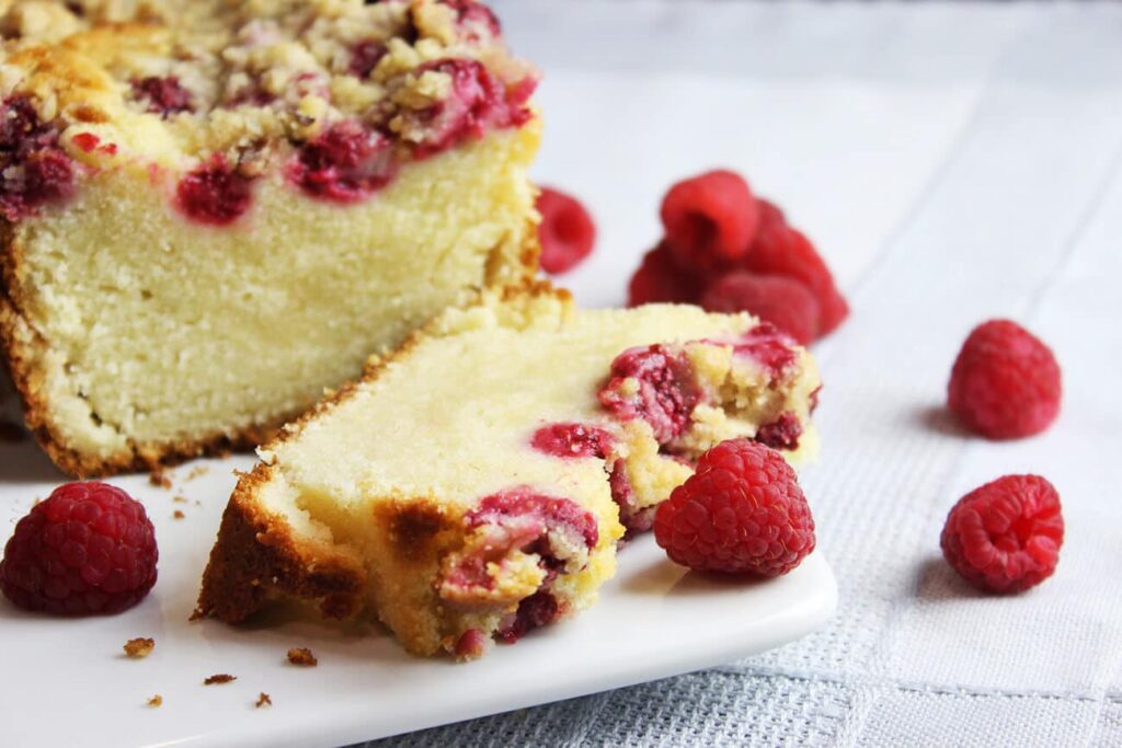 Raspberry crumble pound cake