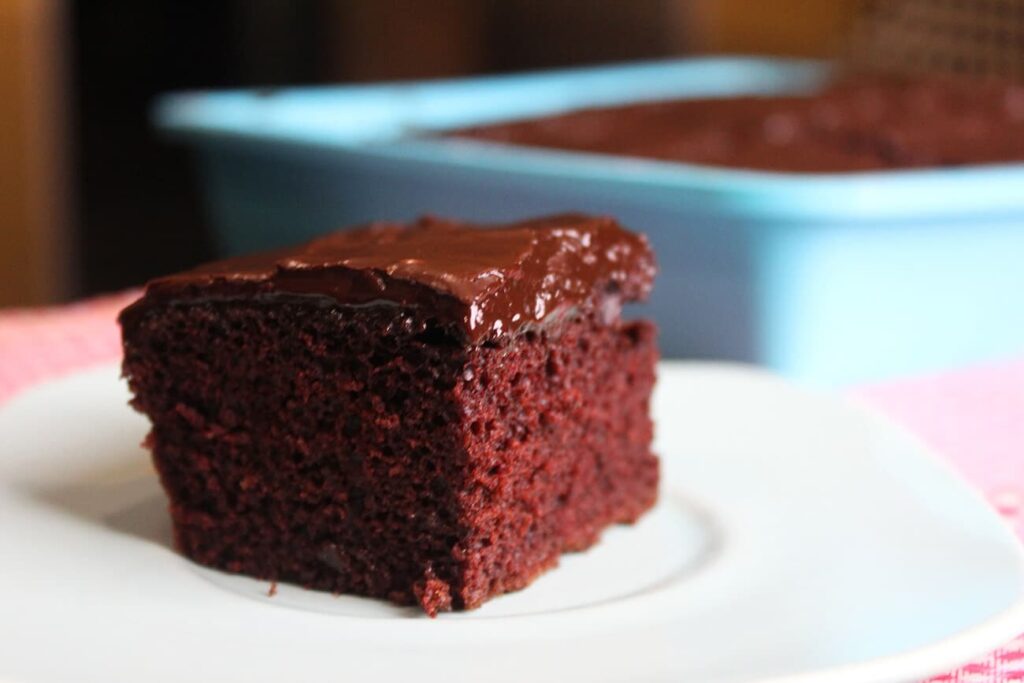 How to make a vegan chocolate cake