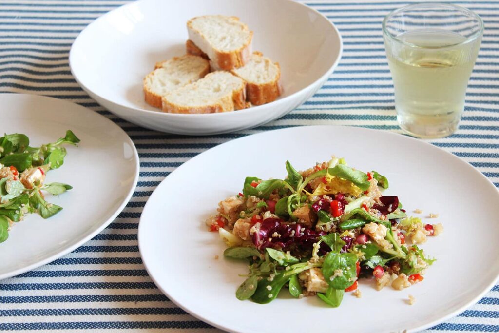 Ensalada de quinoa fácil y rápida.