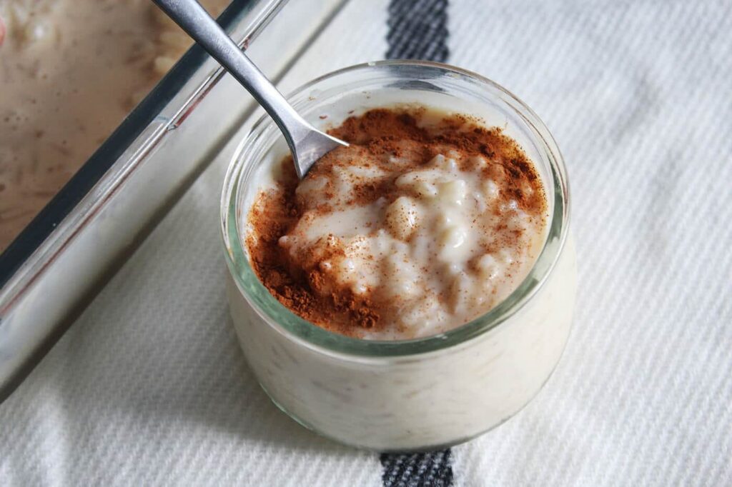 Arroz con leche y canela