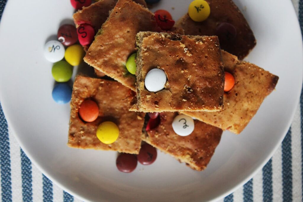 Blondies con lacasitos