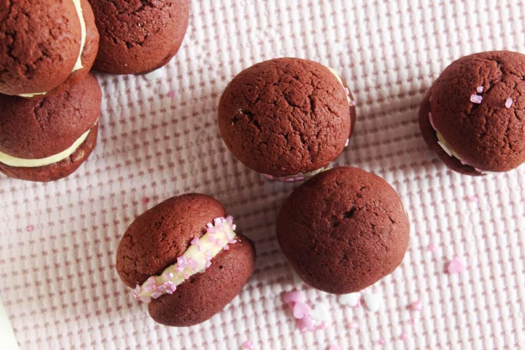 Whoopie pies de terciopelo rojo