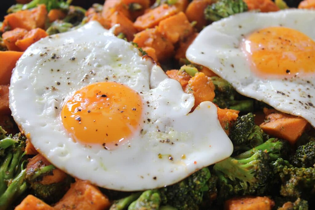 Sweet potato and broccoli breakfast hash recipe
