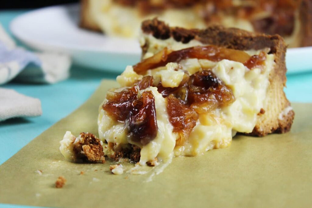 Pastry cream apple tart