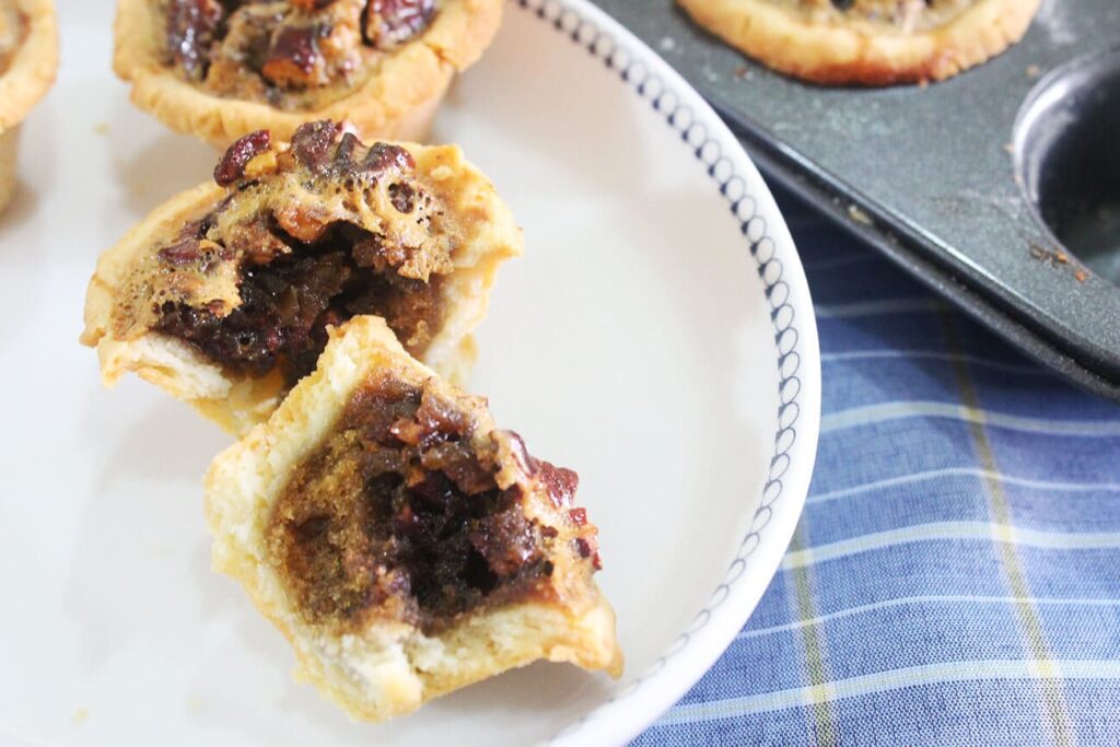 homemade mini pecan pie