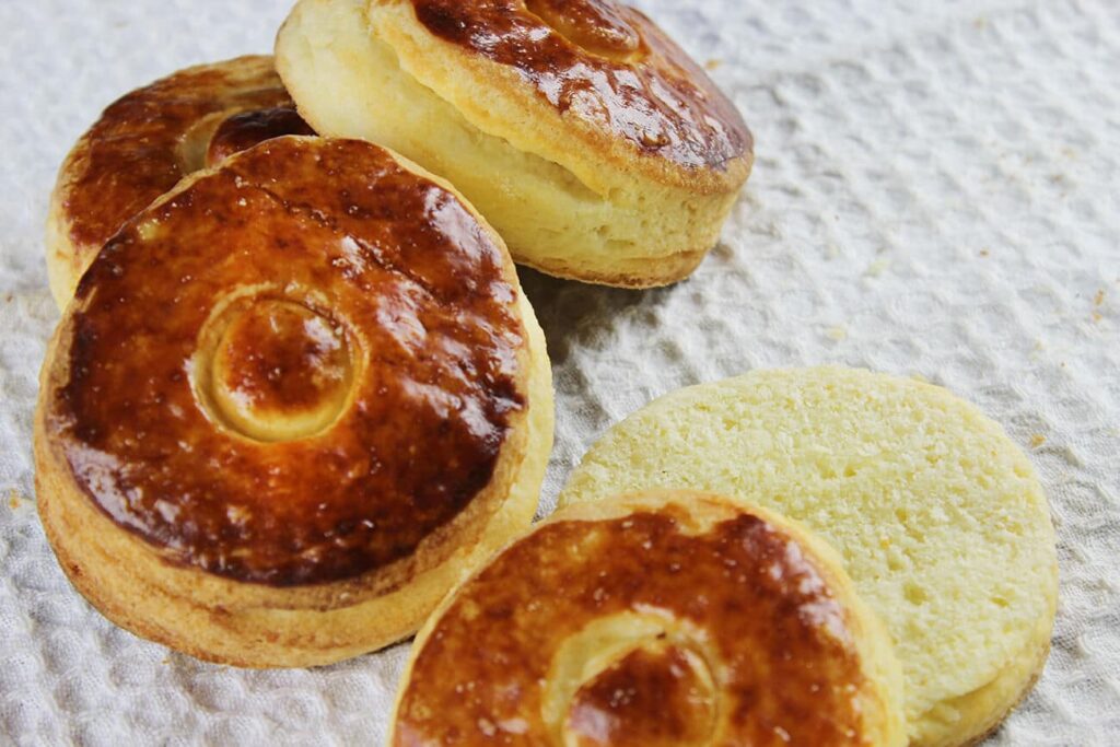 Standard overhead perspective displaying the round shapes of the finished easy homemade biscuits batch.