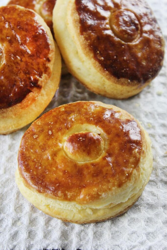 Receta de bisquets u ombligos caseros