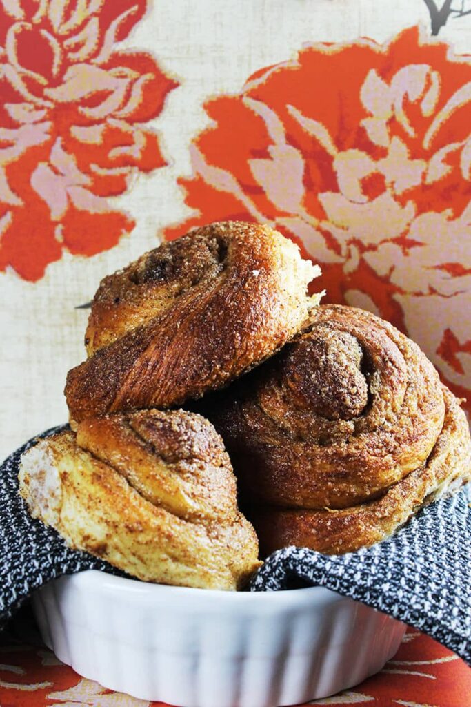 Dutch cinnamon buns homemade recipe
