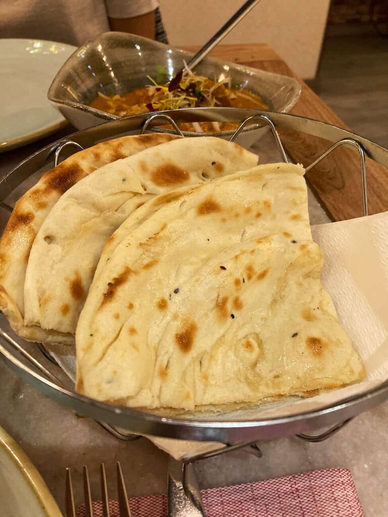 Butter Naan in Doli Madrid