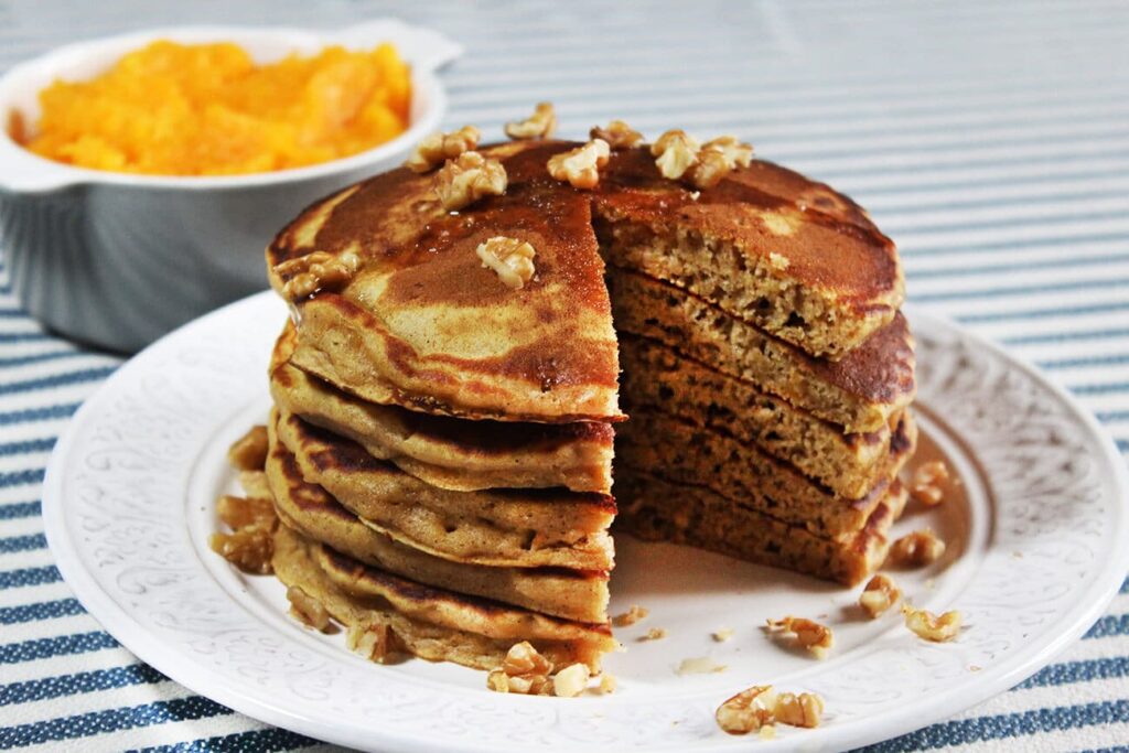 How to make pumpkin pancakes