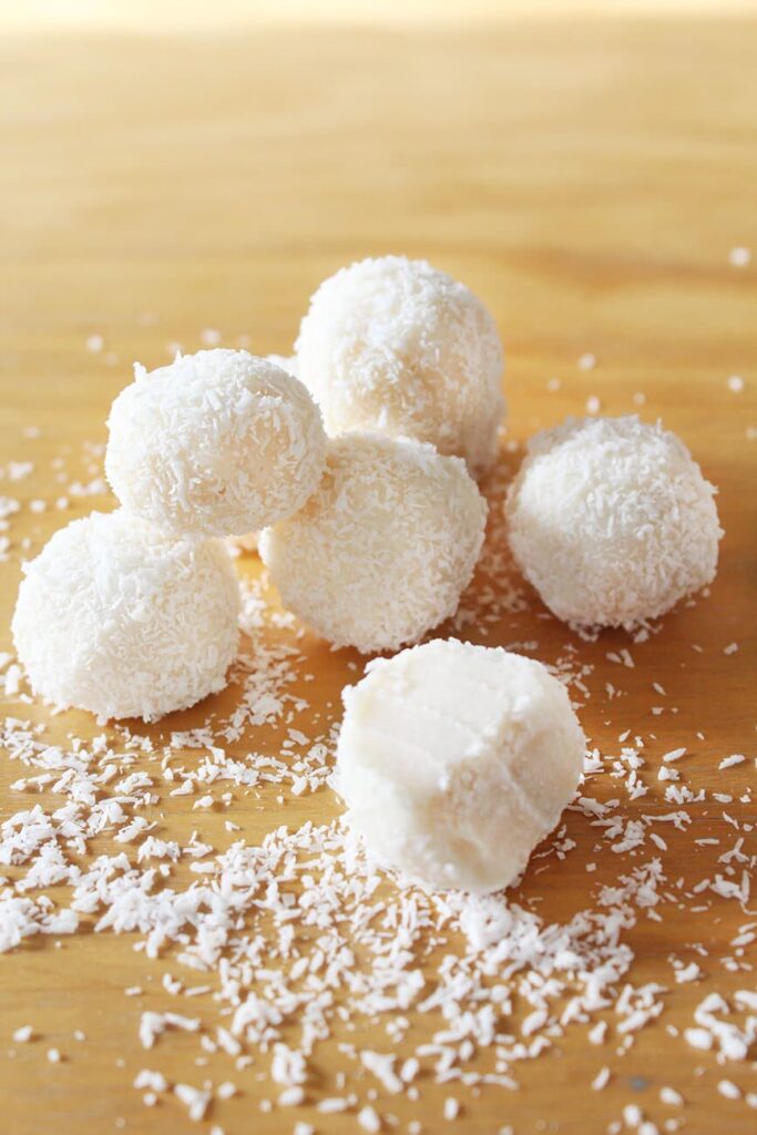 How to make coconut balls