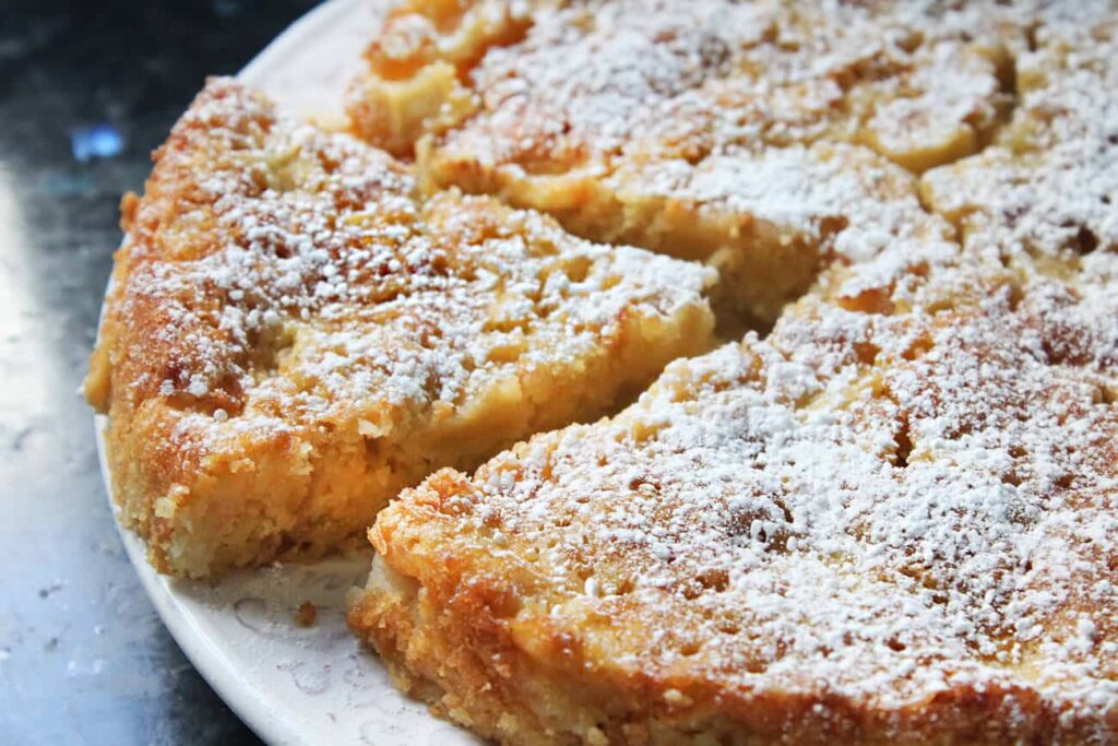 How to make french apple cake