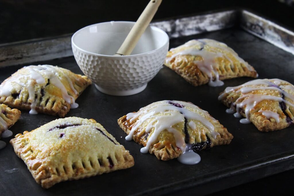 How to make blueberry pop tarts