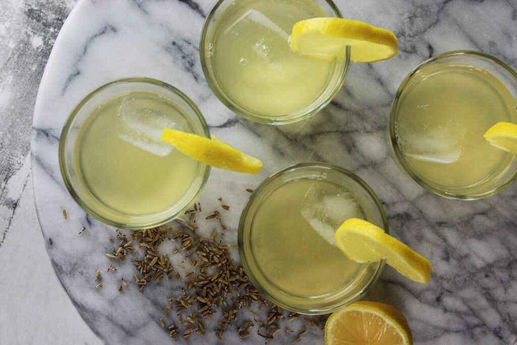How to make lavender lemonade