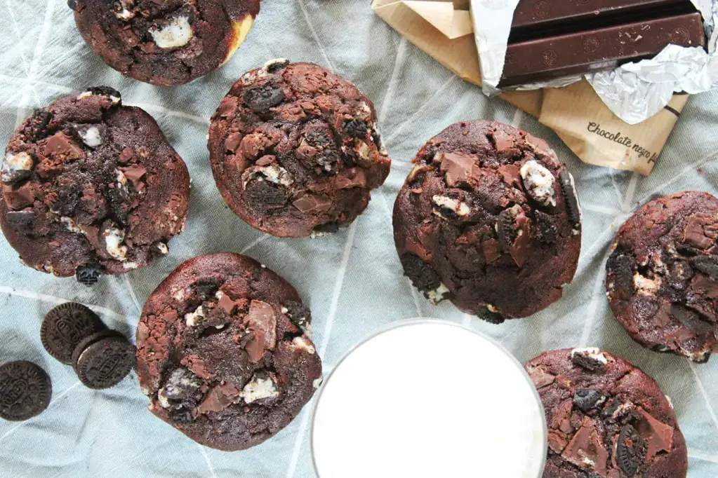 Receta de muffins de chocolate con oreo