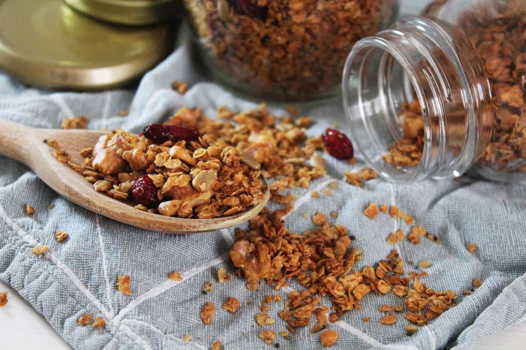 Crisp and delicious granola recipe