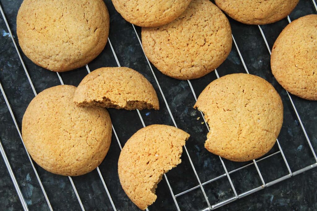 Overhead view showing the round shapes of the molasses and ginger cookies.