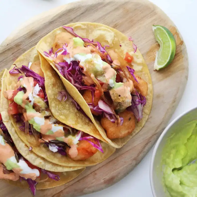 Beer-battered shrimp and fish tacos with chipotle dressing - HORNO MX