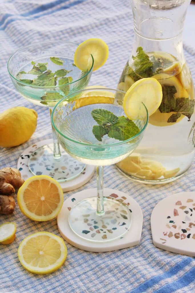 How to make a lemon ginger and peppermint water
