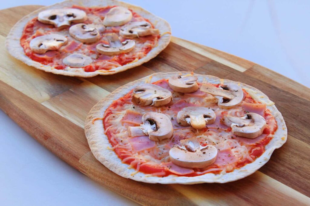 Pizzadilla recipe