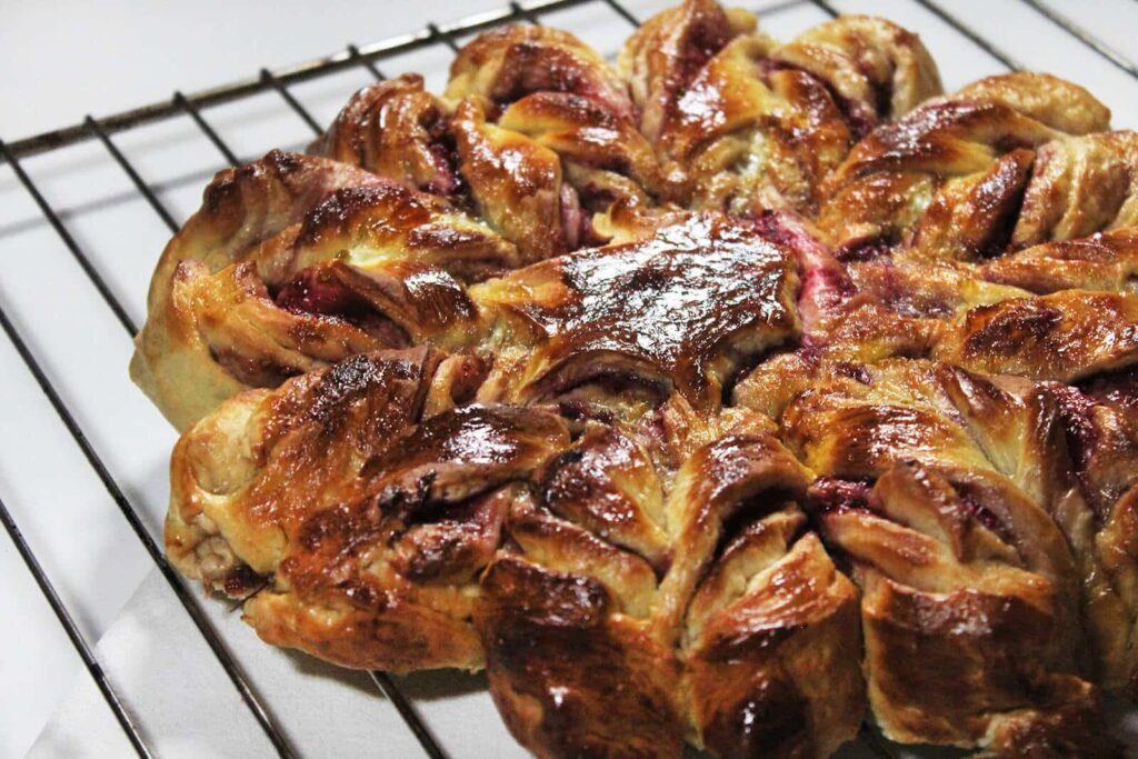 How to make a star bread