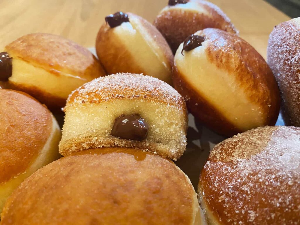 Homemade bomboloni