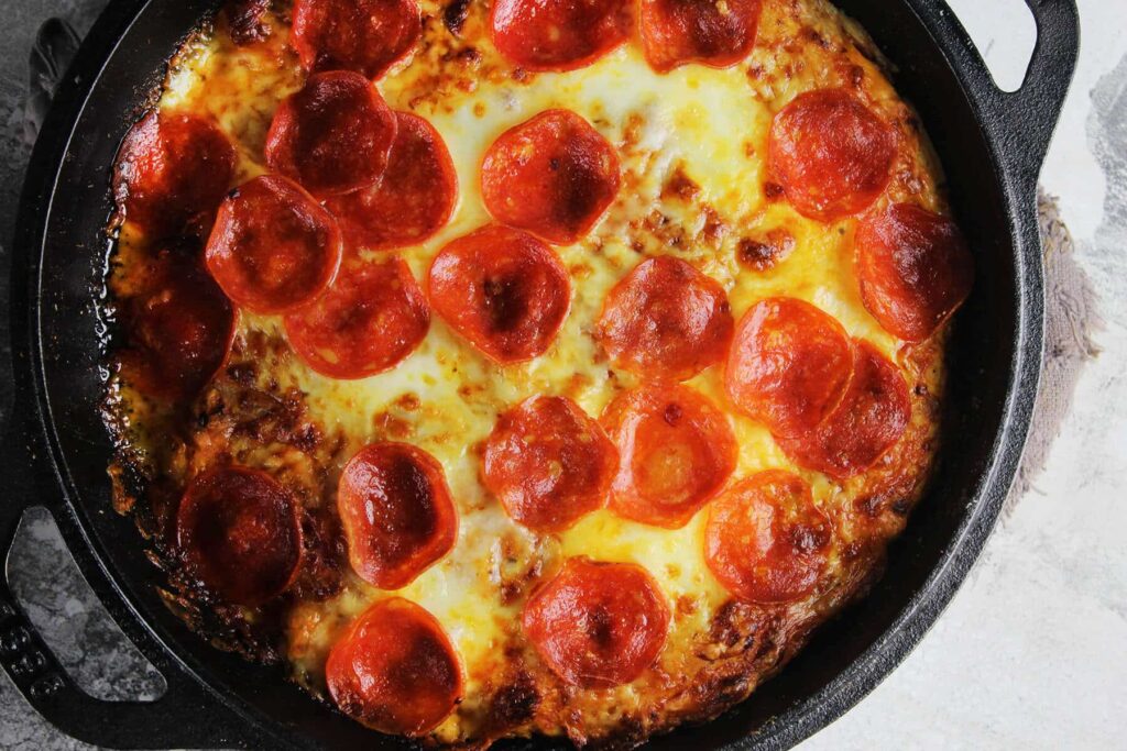 How to make skillet pizza