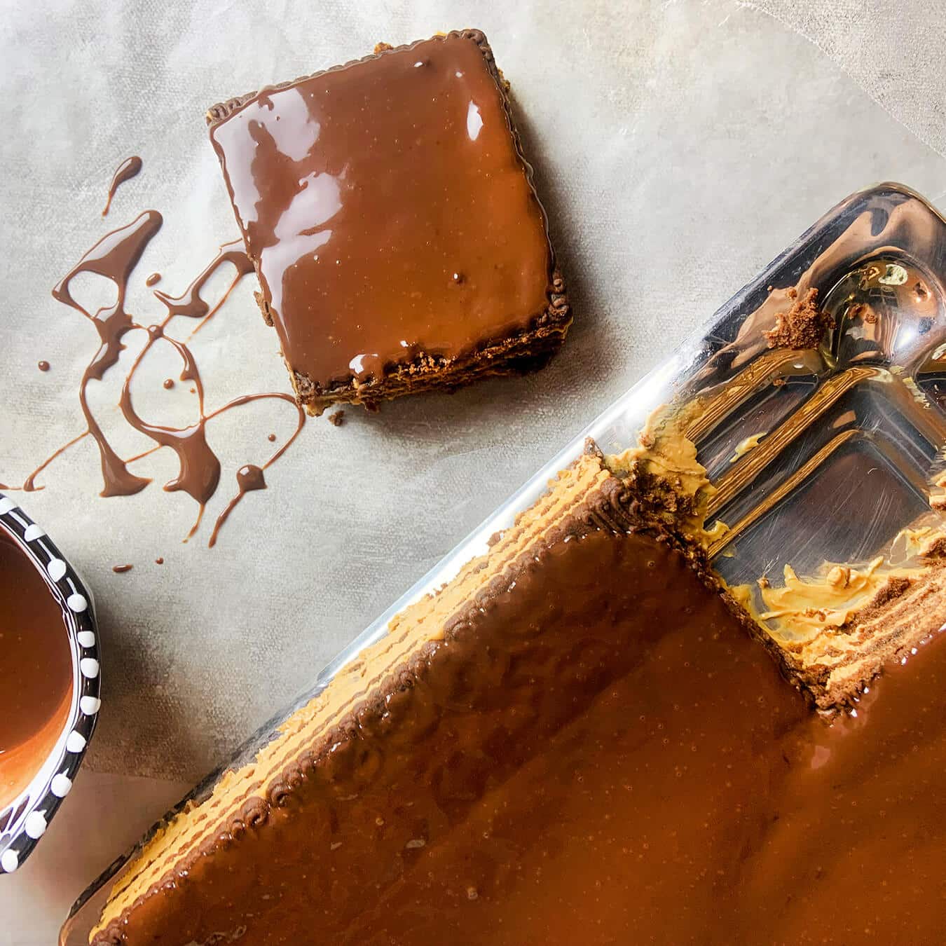 Photograph of the recipe for layered Argentinian chocotorta.