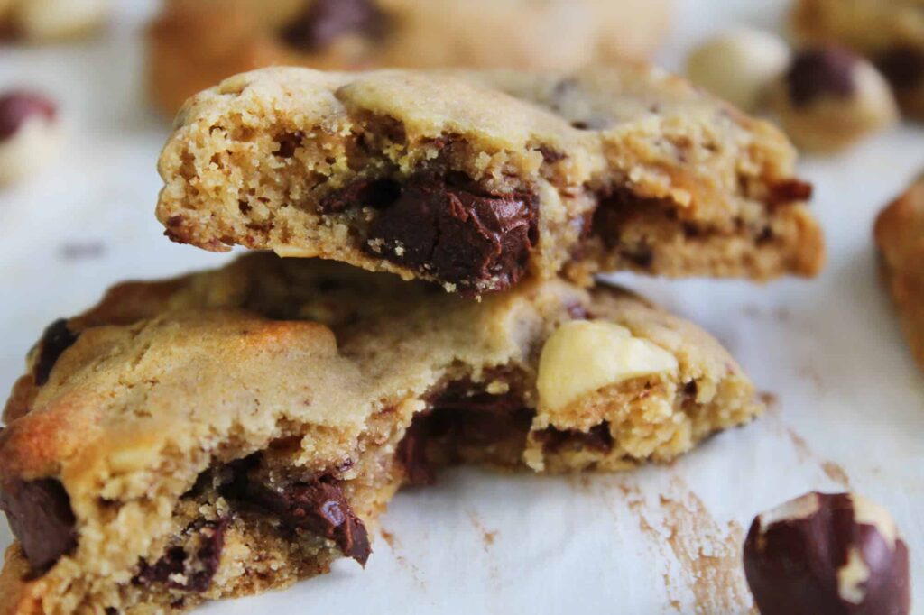How to make chocolate hazelnut and honey cookies