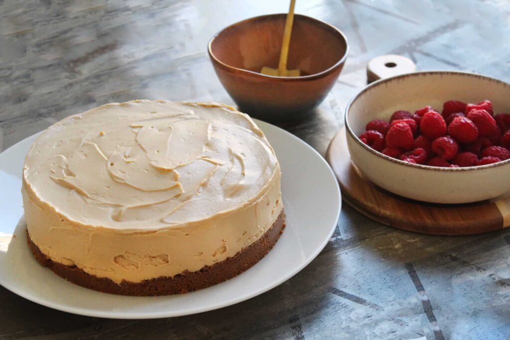 Lotus biscoff cookies no-bake cheesecake