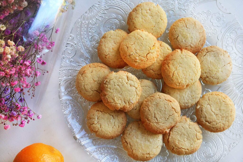 Orange mexican cookies