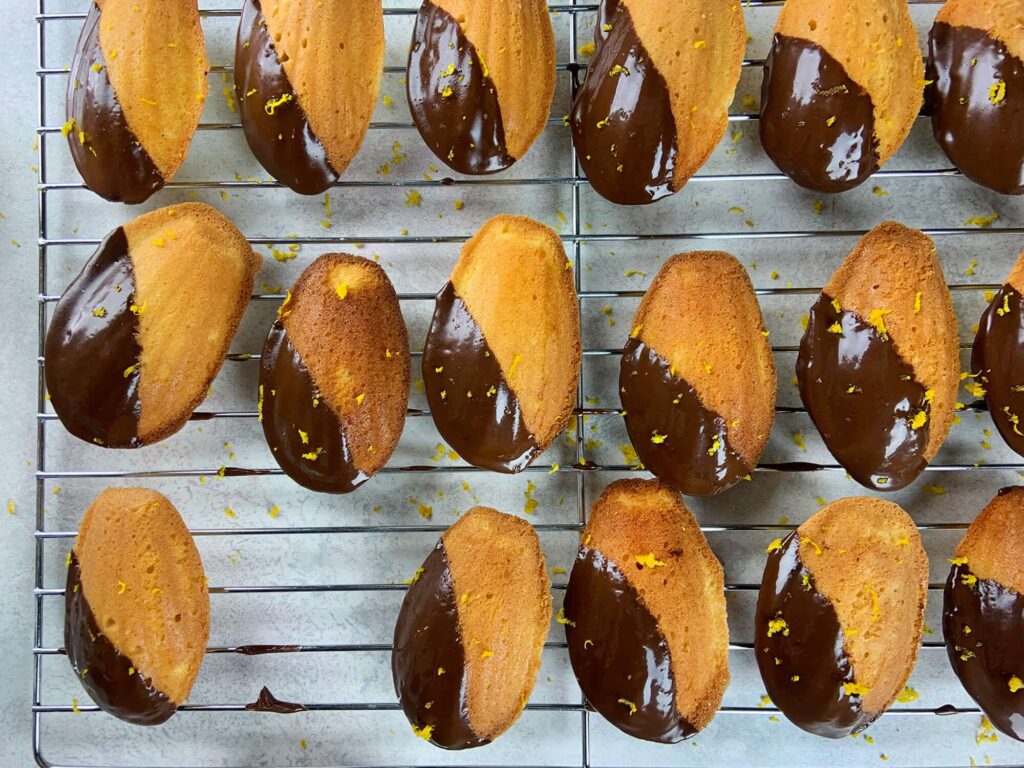 Orange madeleines with chocolate