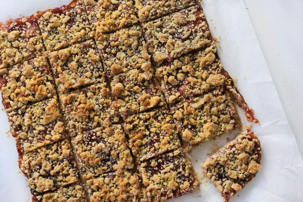 How to make peanut butter and jelly bars