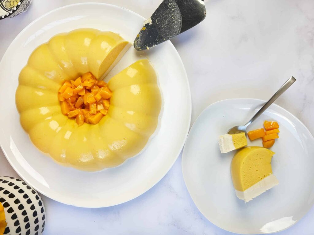 Gelatina de mango con queso