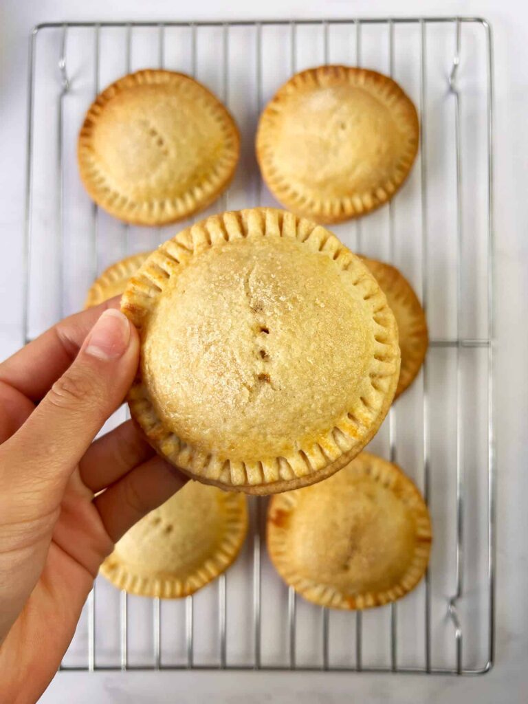 Mexican cajeta coyotas recipe