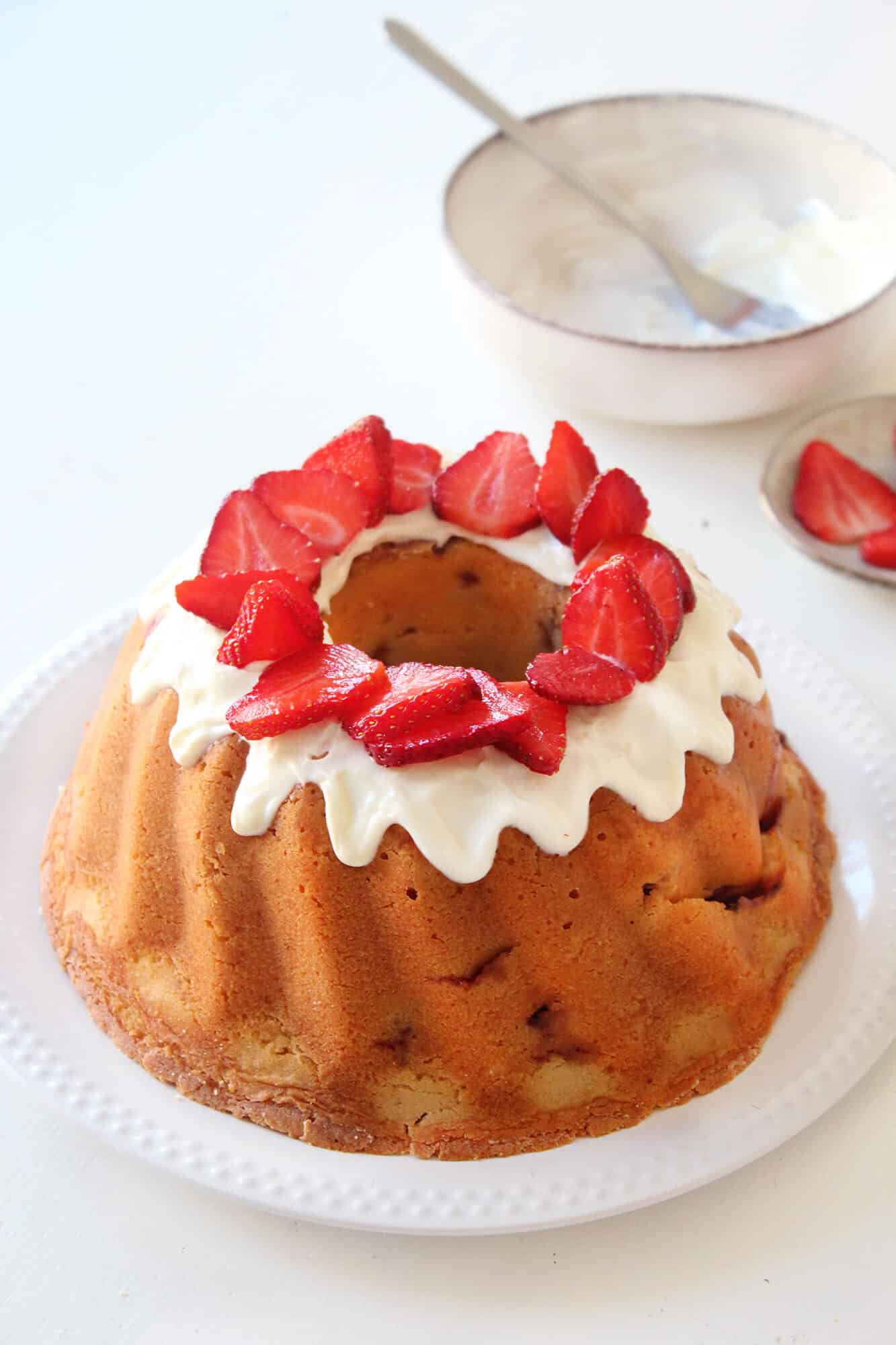 Panqué de queso crema y fresas