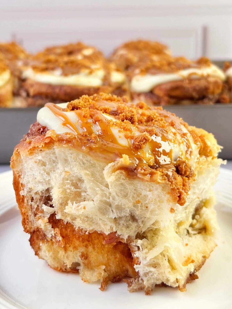How to make Biscoff cinnamon rolls