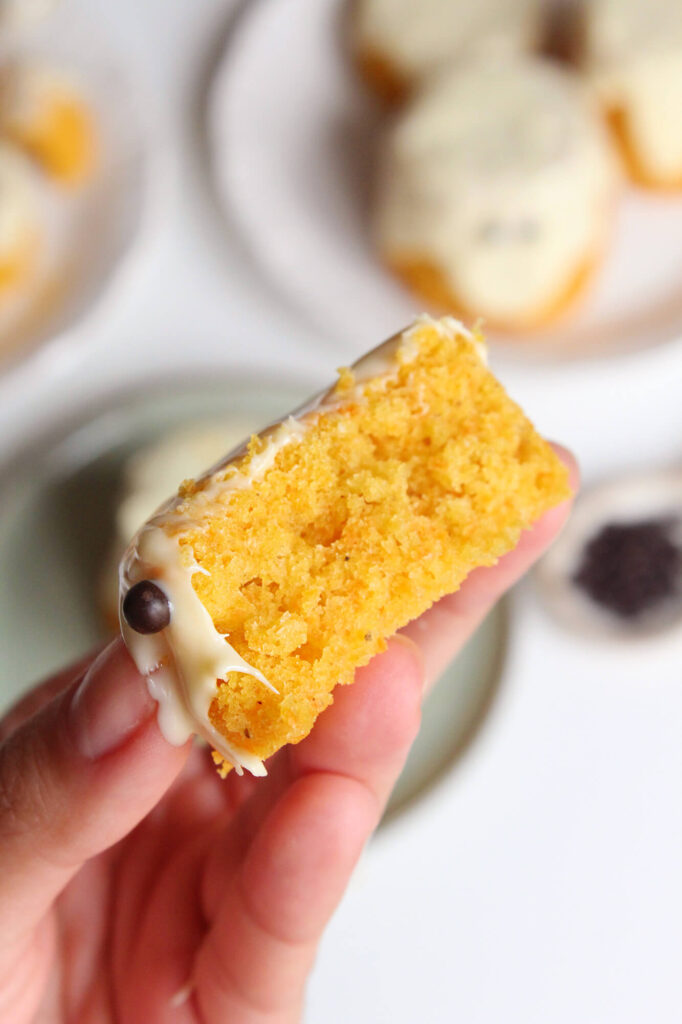 Cupcakes fantasmas de zanahoria receta
