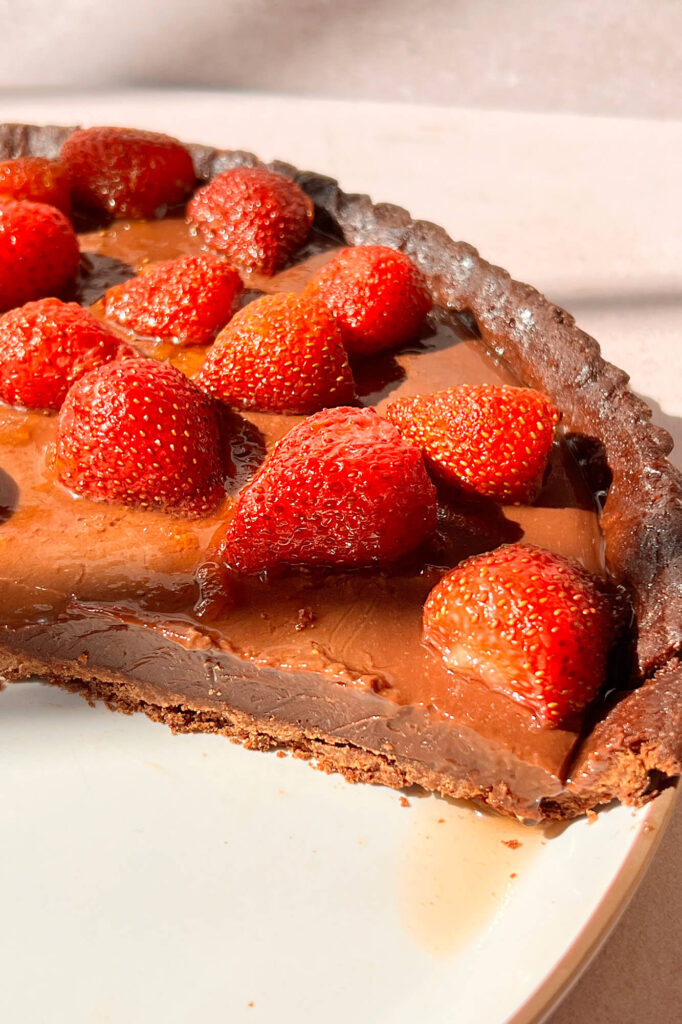 Chocolate strabwerry tart