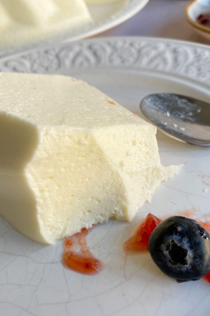 Cómo hacer una Gelatina de yogurt