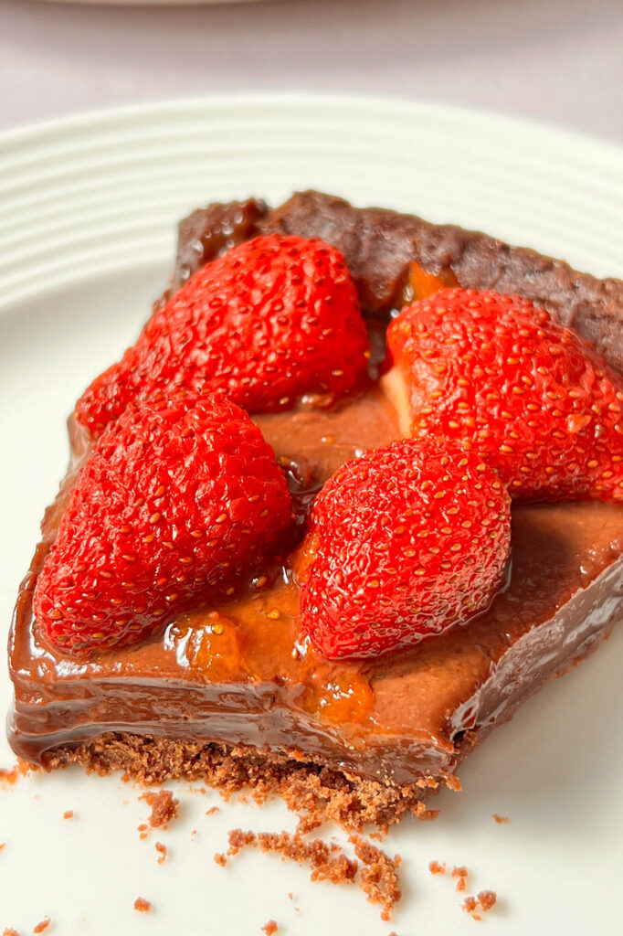 Cómo hacer una Tarta de chocolate y fresas