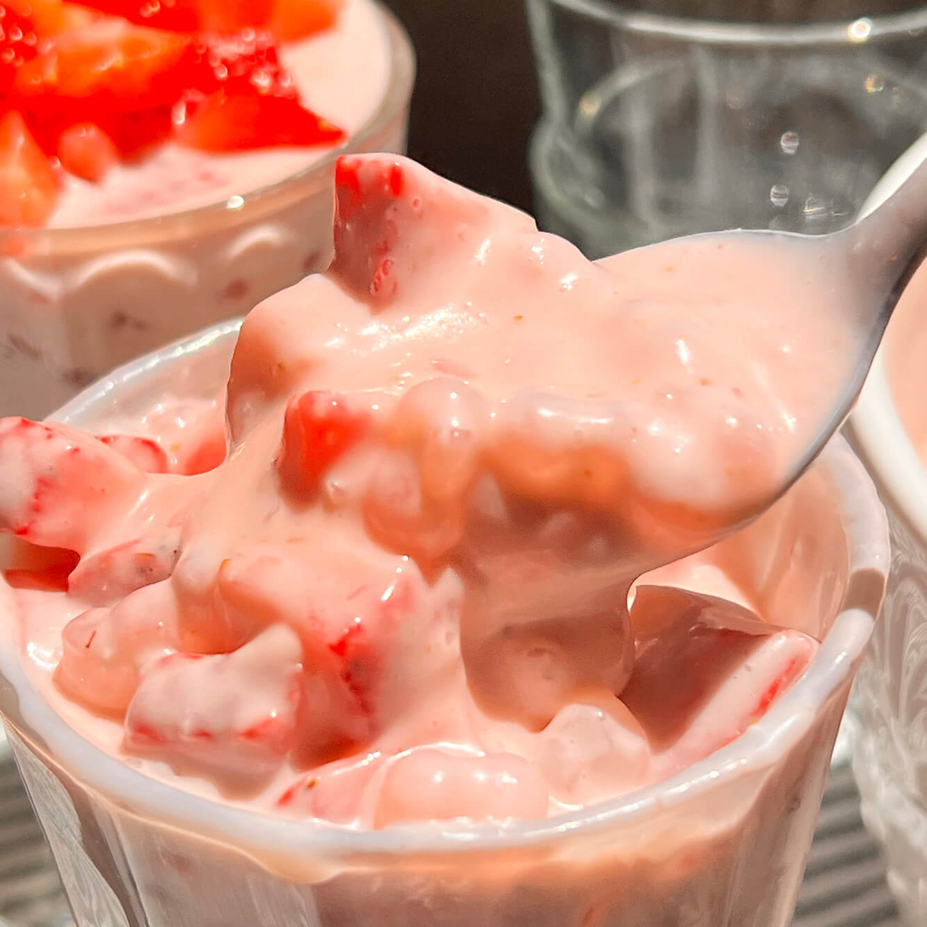 Photograph of the recipe for simple creamy strawberry sago.