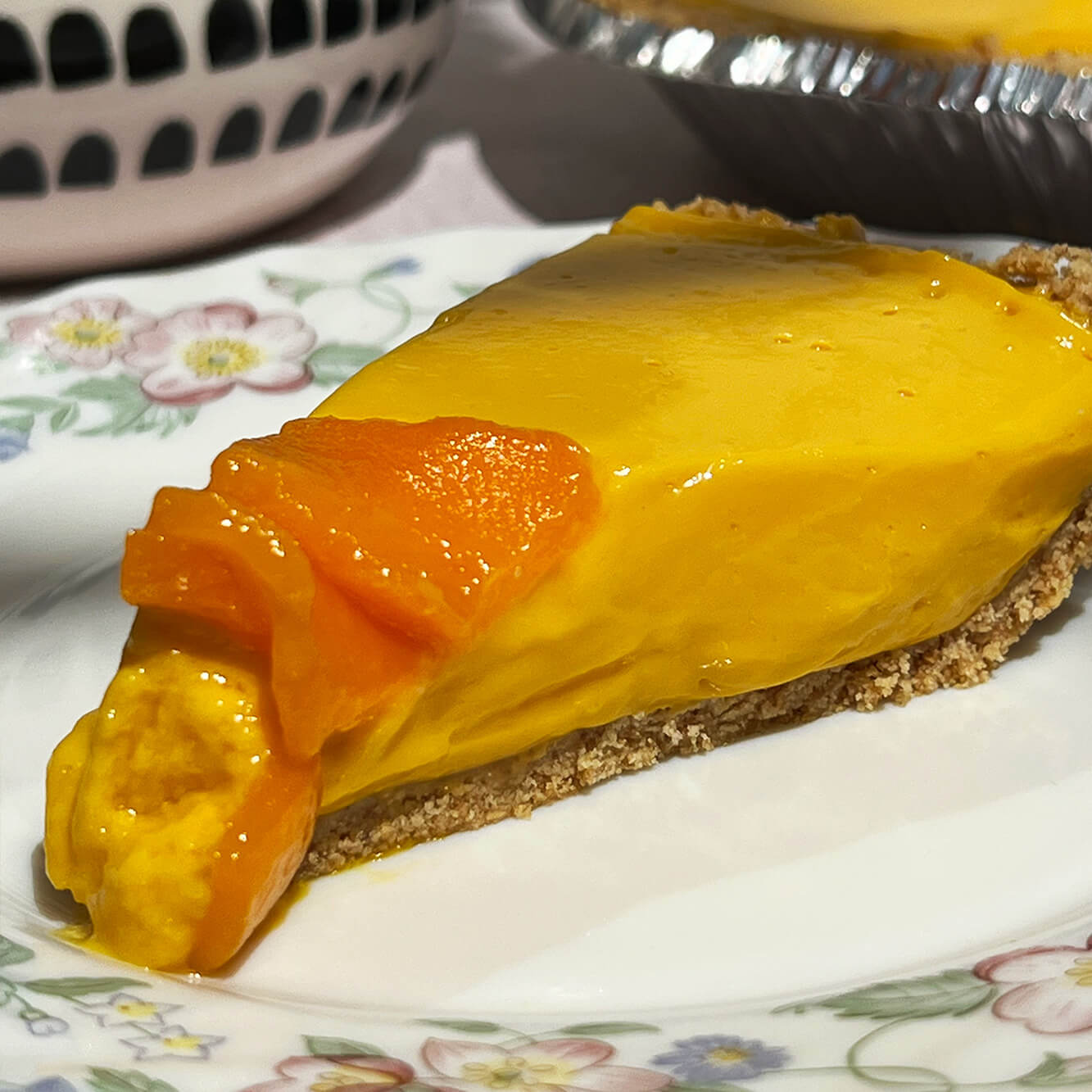 Fotografía de la receta de pay de mango sin horno.