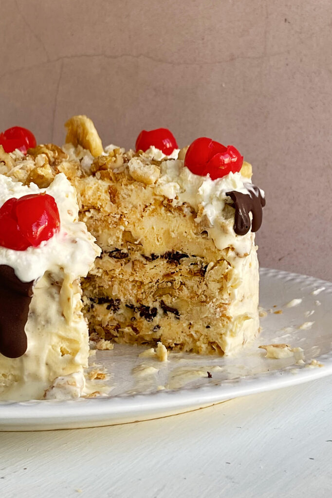 Banana split ice cream cake recipe