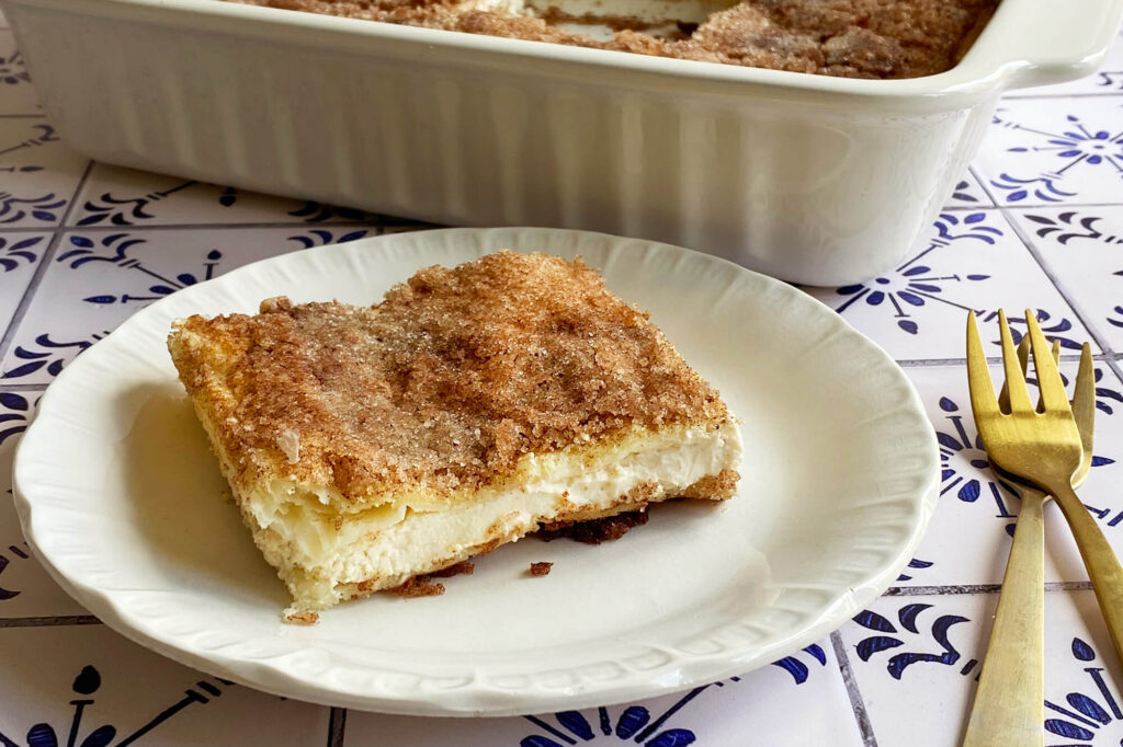 The best Churro cheesecake bars