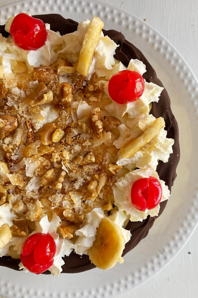 Cómo hacer un Pastel helado de banana split